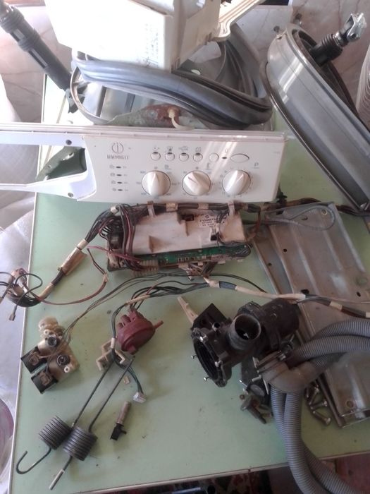 Запчастини Індезіт will 85