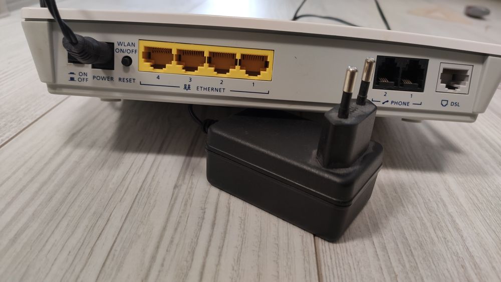 модем-маршрутизатор Zyxel O2 DSL Router Comfort + GVC SF-1156V/R21