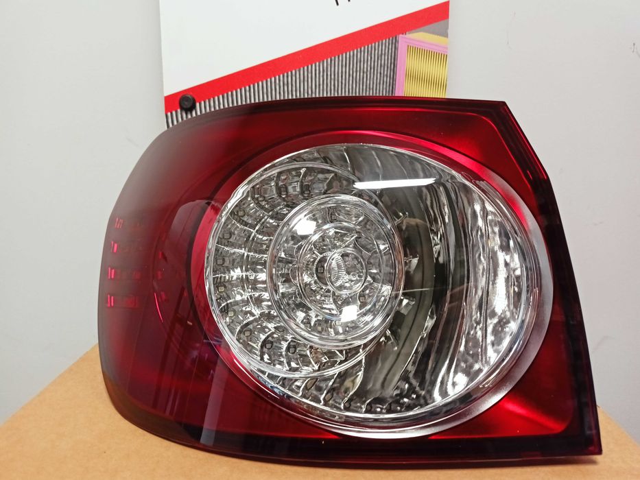 Lampa Tył Golf PLUS 05- lewa zewn. LED