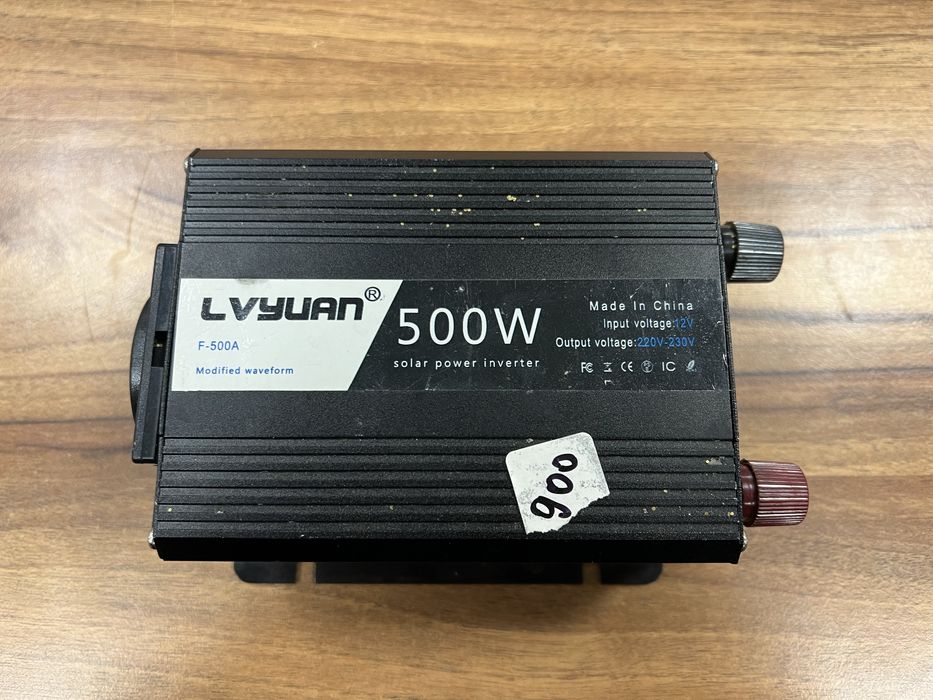 Інвертор 12 220 вольт