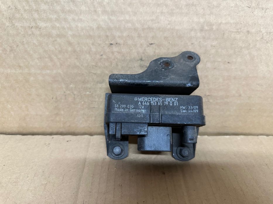 RELÊ DAS VELAS DE AQUECIMENTO MERCEDES W203 C220 A646.1536.579.Q01