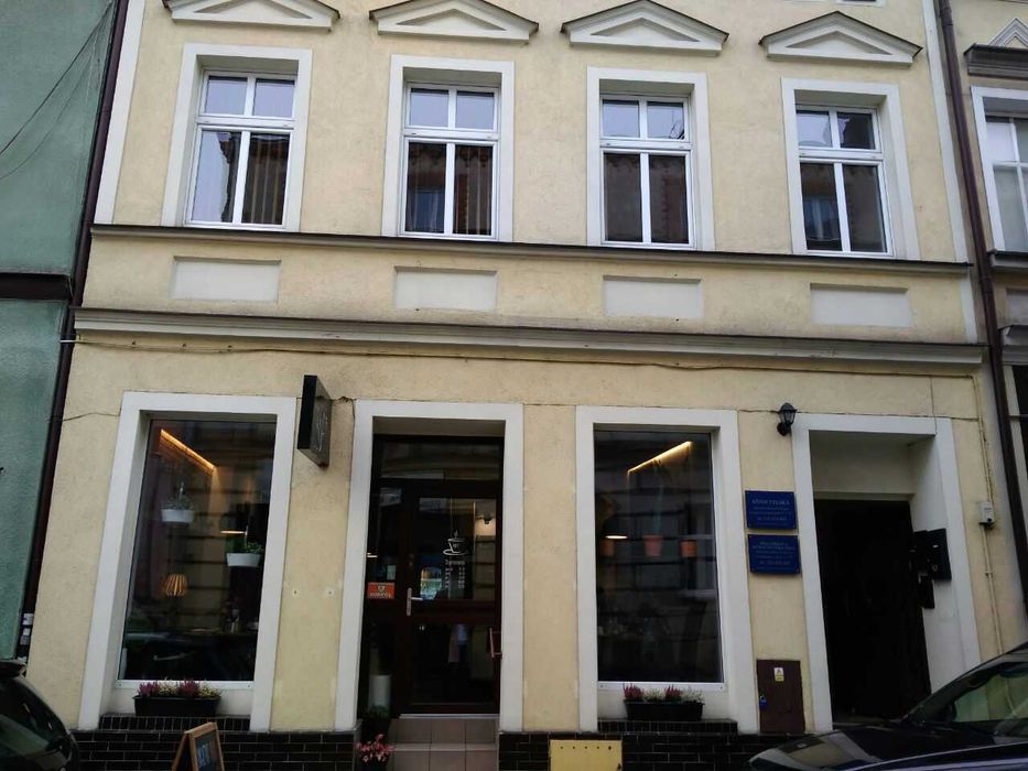 Środa Wlkp ścisłe centrum ciche mieszkanie, gabinet.