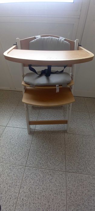 Cadeira alimentação de bebé