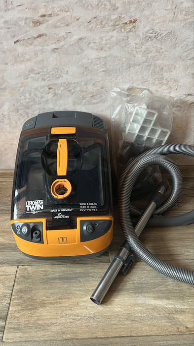 Миючий пилосос Thomas Twin tiger