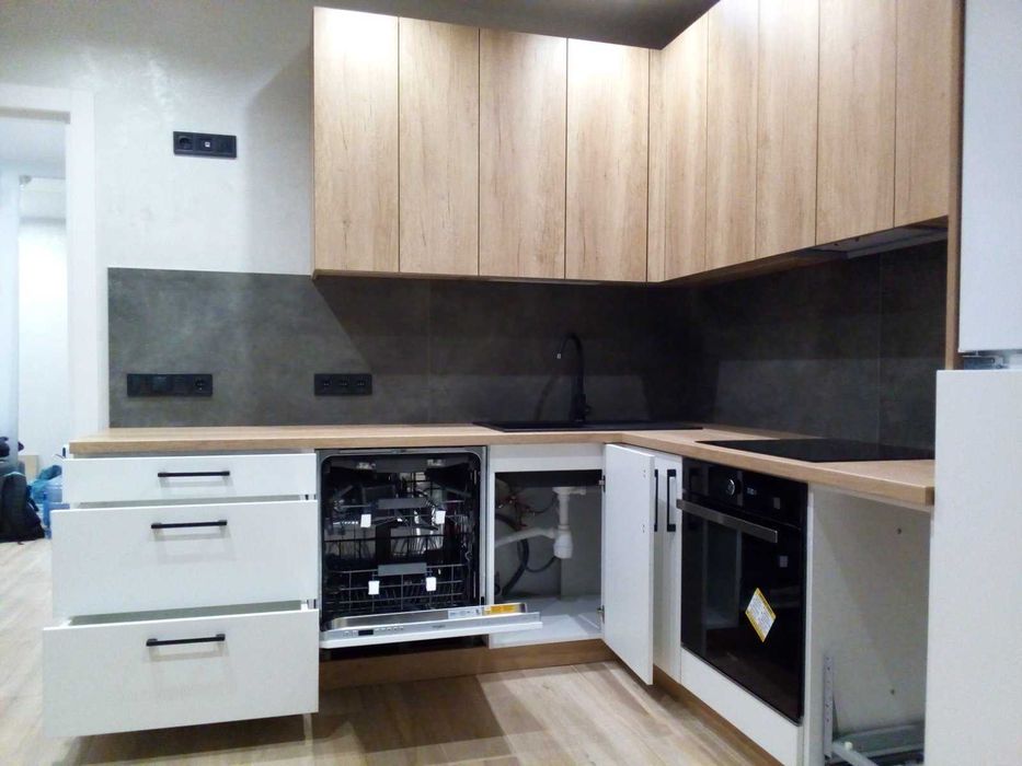 Корпусная мебель на заказ . Выполню проект и размещу заказ в ВИЯРе .