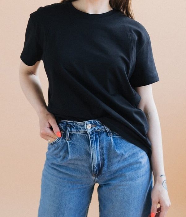 Футболка із секретом для годування