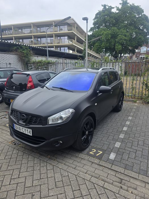 Nissan qashqai 2.0 2010 czarny matt