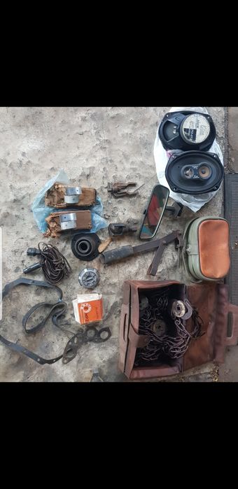 Продам книгу по ремонту Москвич Ваз