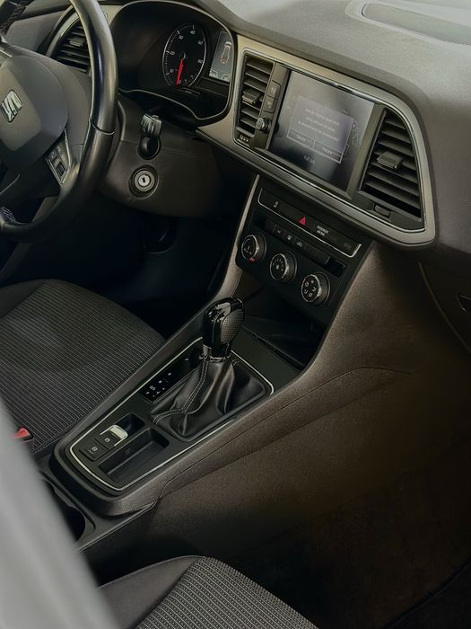 Seat Leon ST 1.6 TDI • DSG • Revisão Recente