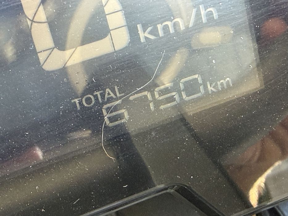 Honda CB650R 95 Cv (70 Kw) com apenas 6750 km