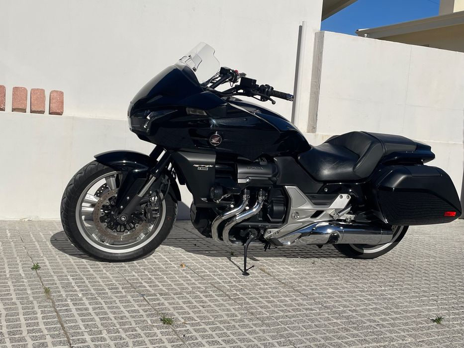 Moto Honda CTX1300