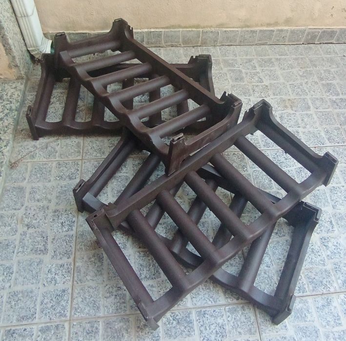Gagafeira  para 24 garrafas