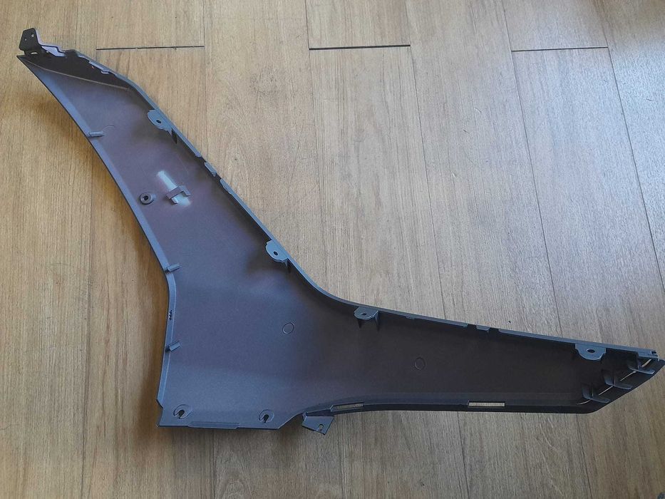 CARENAGEM TAMPA LD DRT OEM SYM CRUISYM 3 0 0