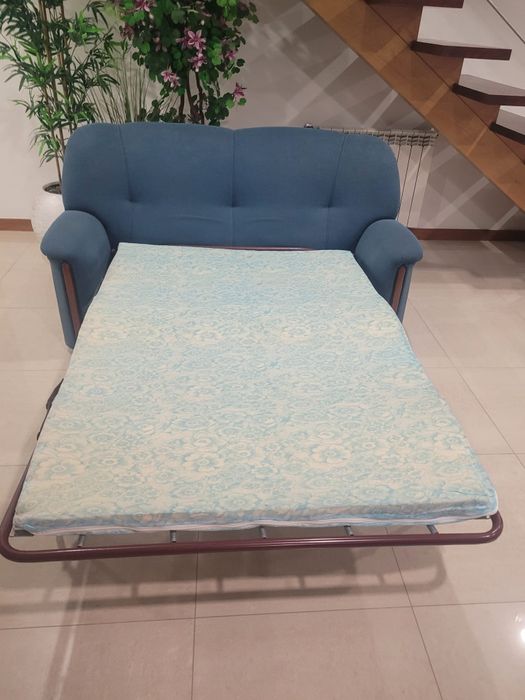 Sofá cama cor azul
