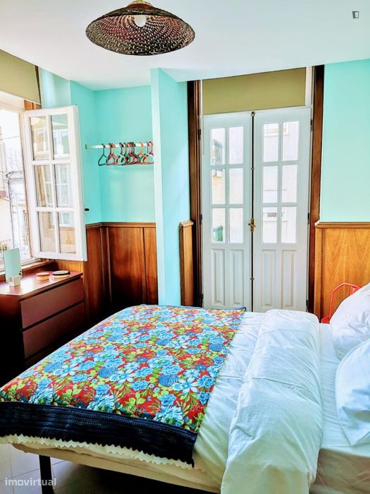 Quarto - localizado em Sé de Braga e São Lázaro Braga