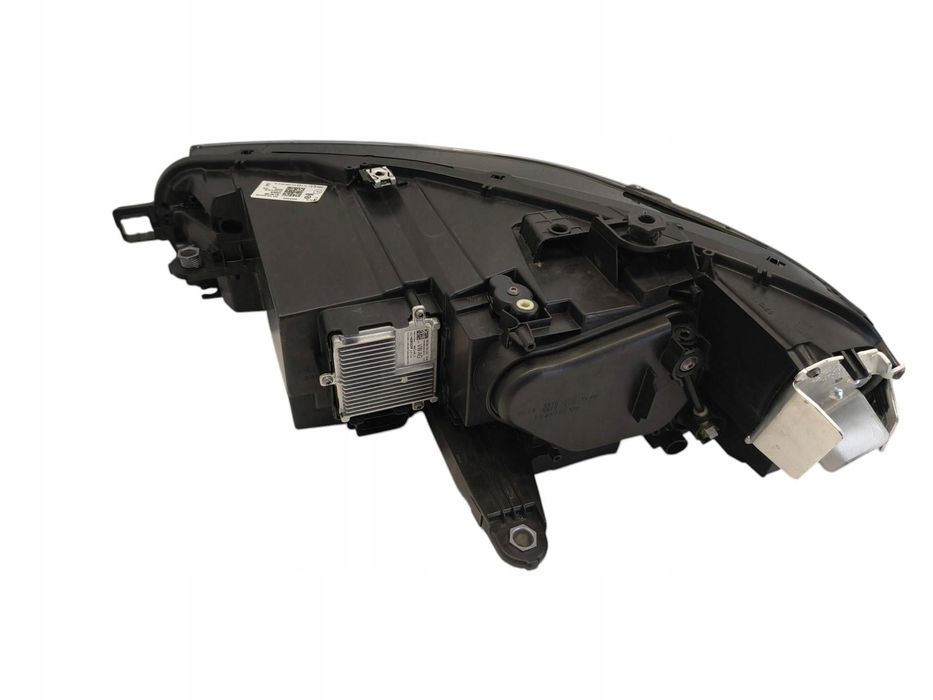 volkswagen passat b9 2024 komplet lampa przednia