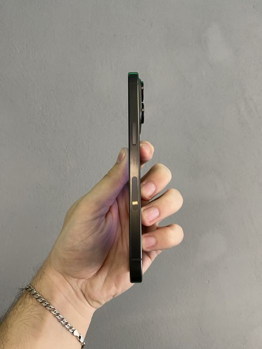 iPhone 15 Pro Max 256Gb Black Titanium Neverlock від Магазину