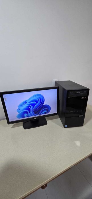 Computador Core i5 com monitor HP Pro de 20 polegadas