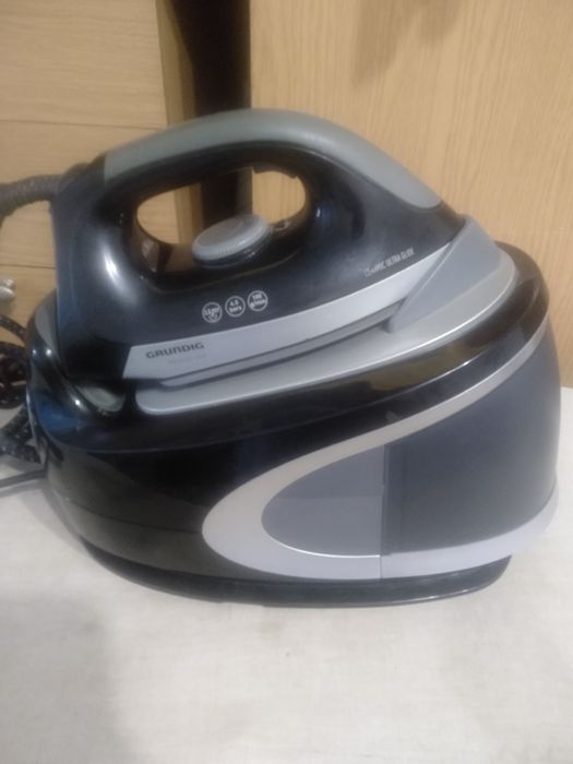 Утюг с парогенератором