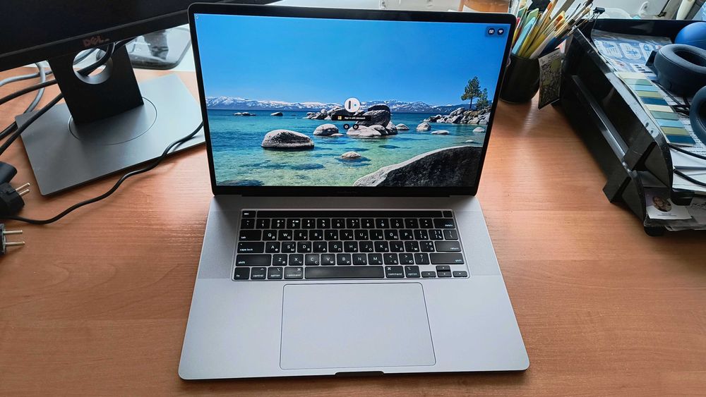 macbook pro 16 2019 i9 32gb - купить ноутбуки - Цена на OLX.ua
