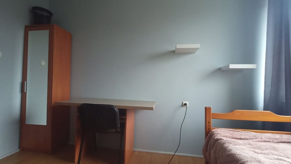 Wynajmę dwa pokoje.