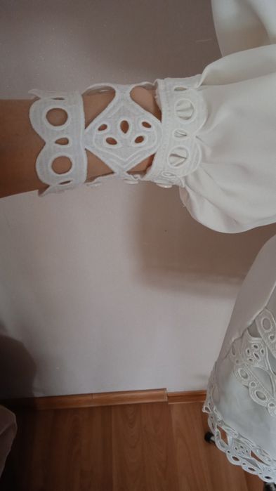 Wspaniała koronkowa sukienka r. 34  S /XS  Missguided