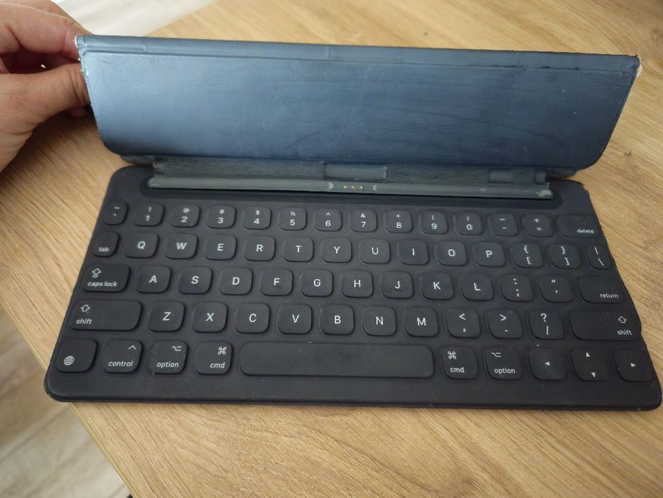 Inteligentna klawiatura bezprzewodowa