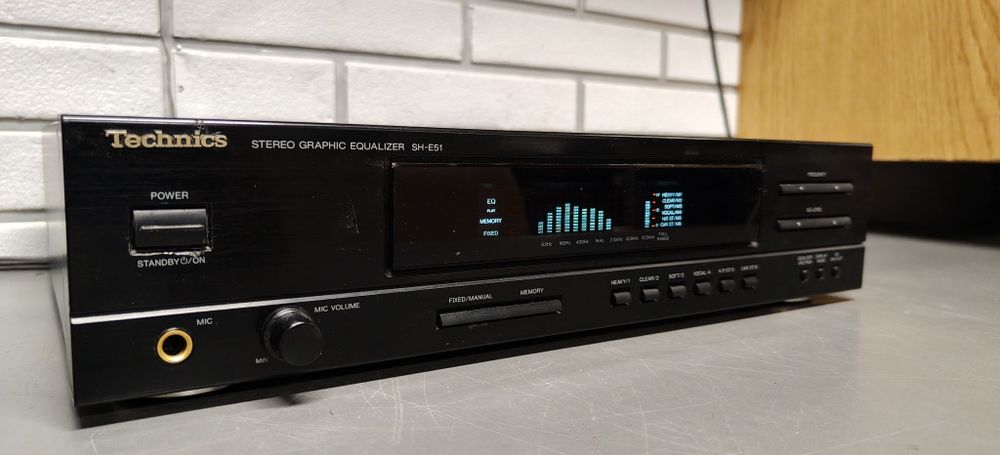 Korektor Equalizer procesor TECHNICS SH-E51.  Japan