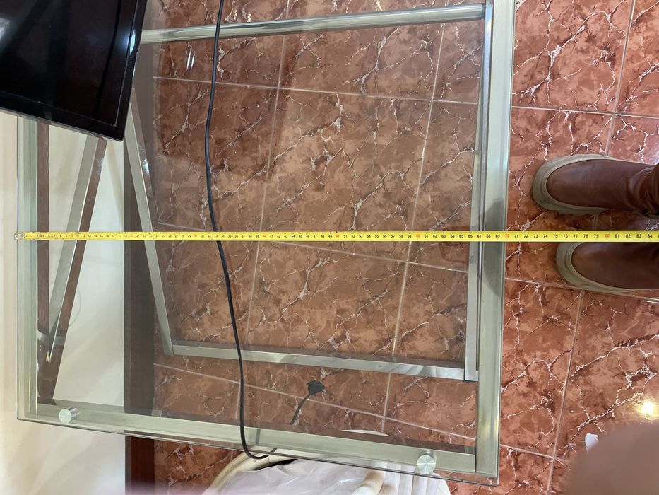 Vendo mesa vidro el corte ingles (pagamento em dinheiro ou mbway)