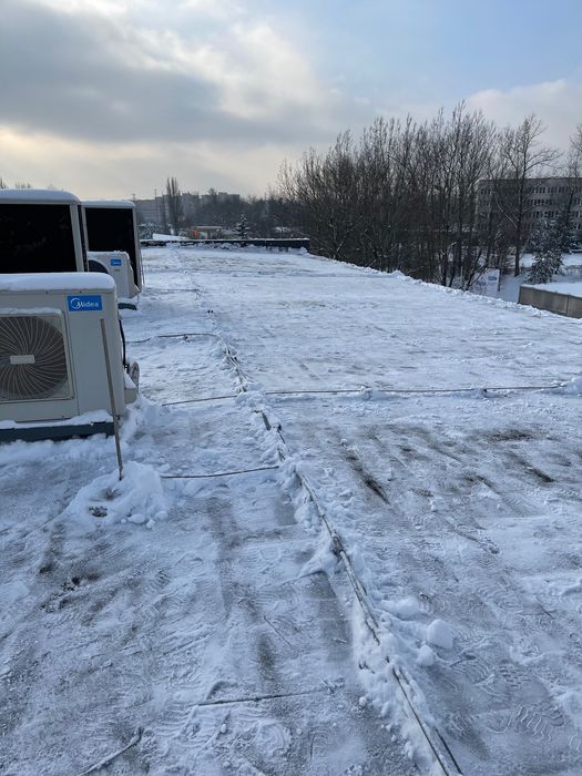 Odśnieżanie dachów