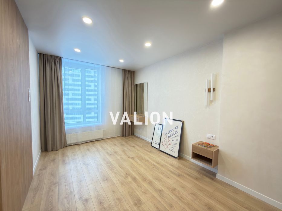 Без % Продаж 2-кімнатної  квартири вул. В. Змієнка,  Варшавський-3