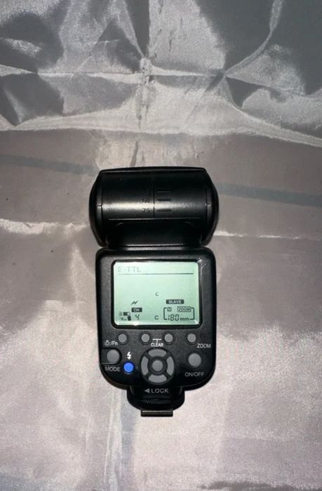 Flash Externo Triopo TR 988 TTL NOVO