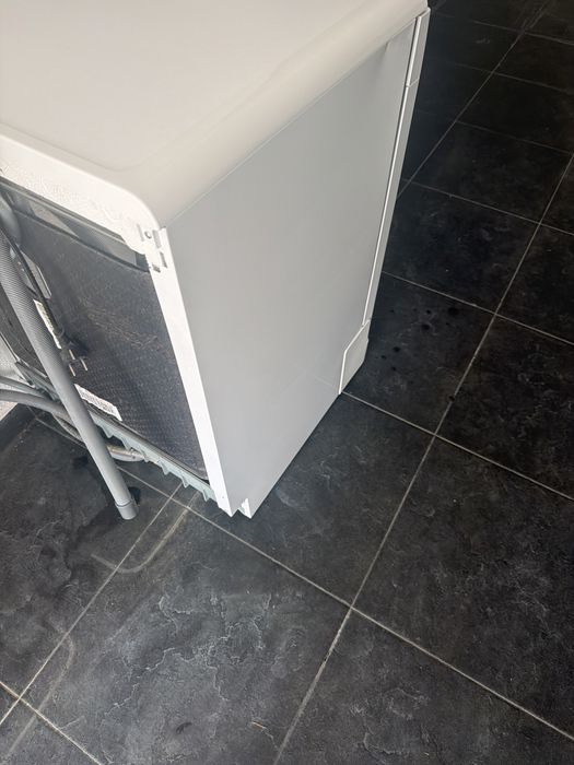 Máquina de lavar loiça Indesit DFE 1B19 13 – 13 talheres