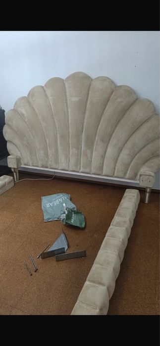 Excelente cama de casal  160x190