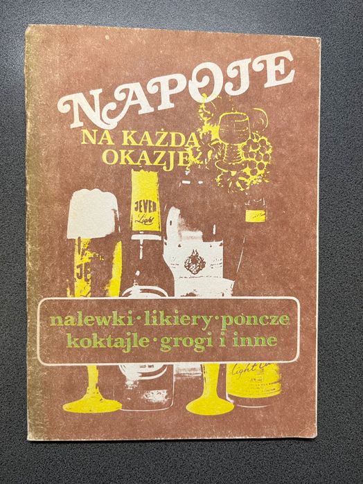 Cztery książki - o winach, piwie i napojach.