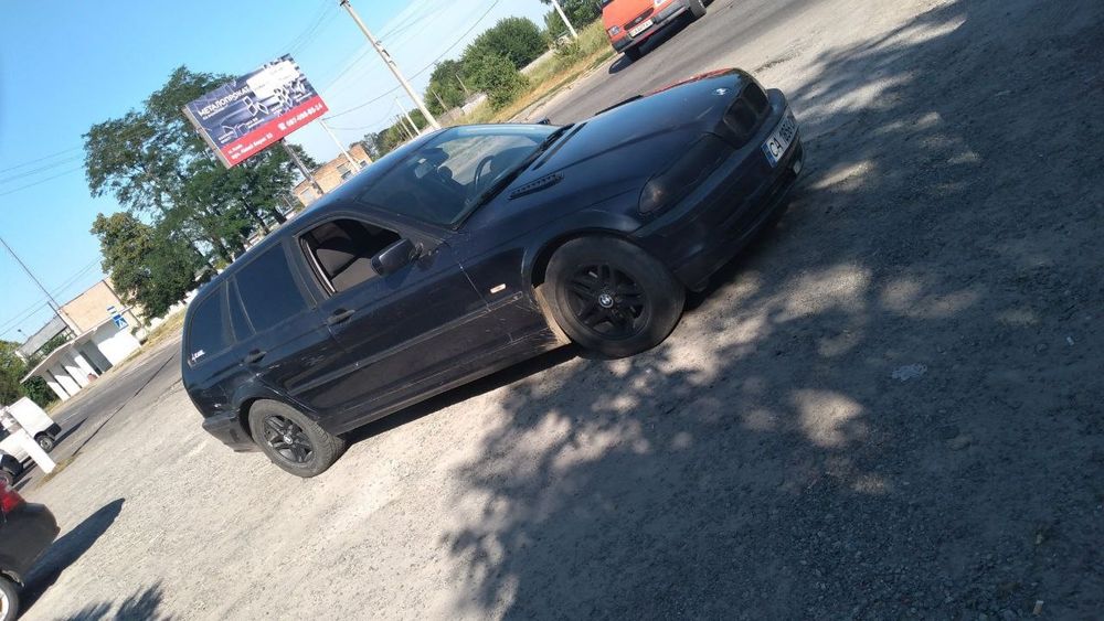 Продам машину BMW e46