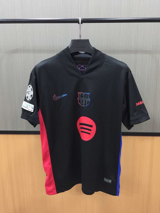 Koszulka wyjazdowa Nike Barcelona #9 Robert Lewandowski Roz L