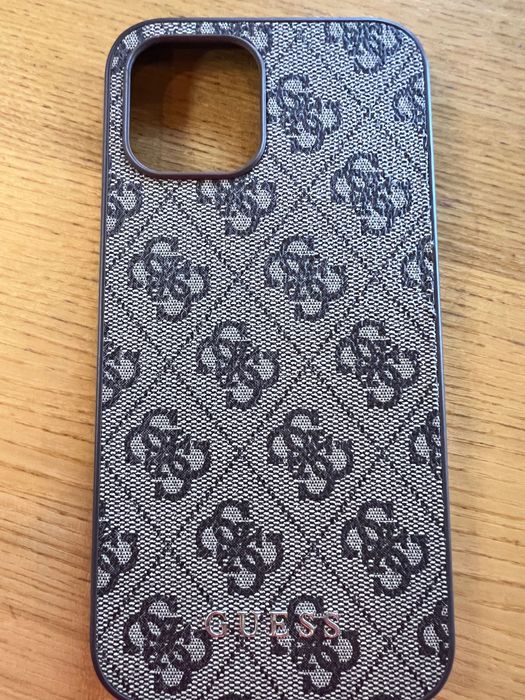 Оригінальний чохол Guess на 12pro max