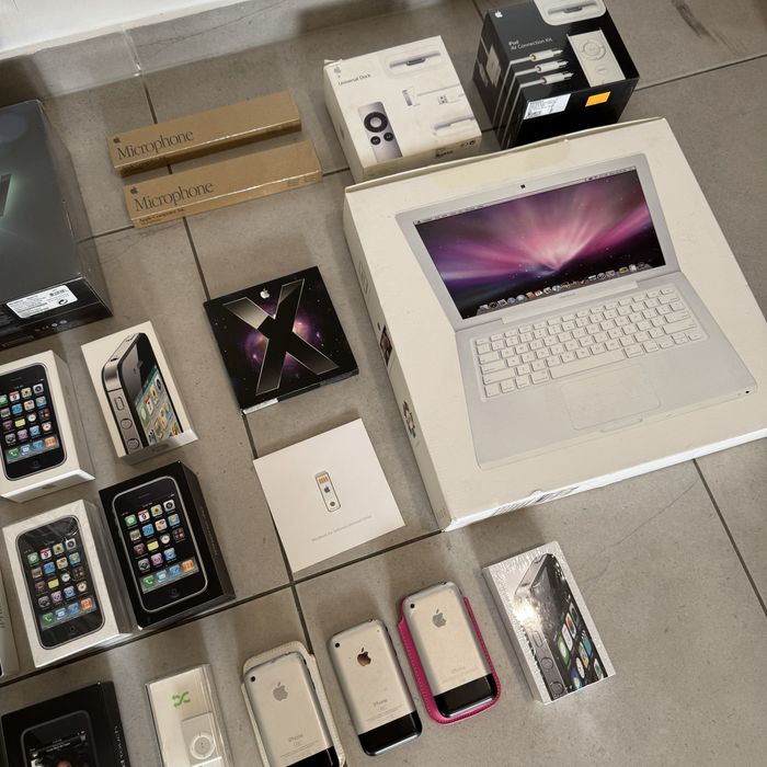 Kolekcja Przemdiotów Apple unikaty vintage iPhone 2g 4 3g iPad Mackboo