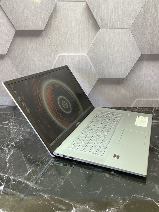 Ігровий Asus VivoBook M712D