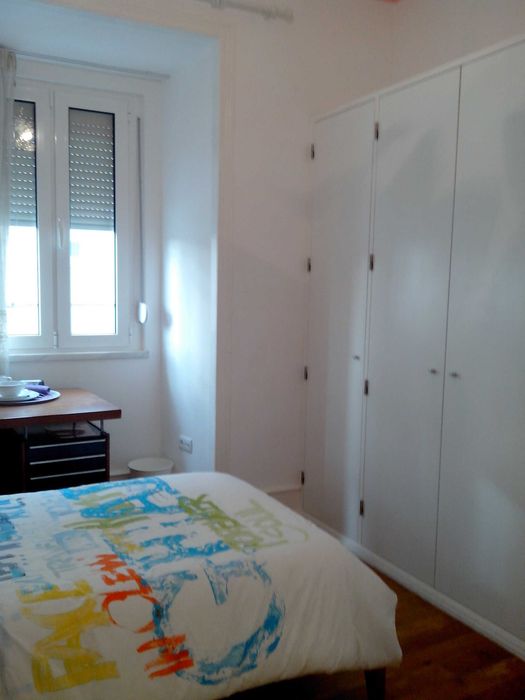 Quarto Alameda aluno do IST (1 min do IST)