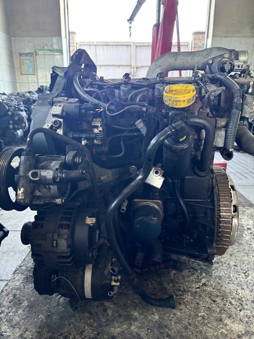 Двигун мотор Renault 1.9 DCI F9K F9Q F9A F9 trafik vivaro laguna megan