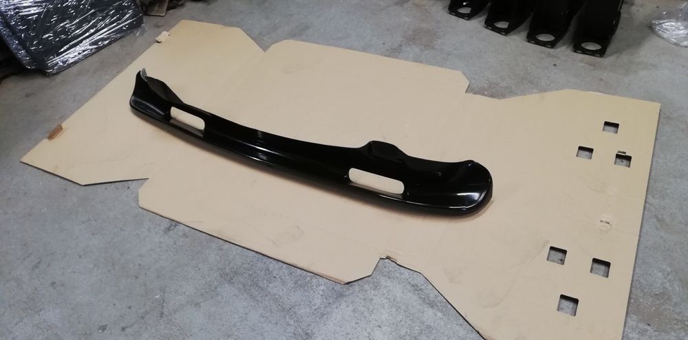 Fiat 126p spojler pod przedni zderzak do wersji P4 lub chrom