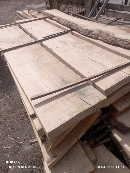 Deski jesionowe sezonowane