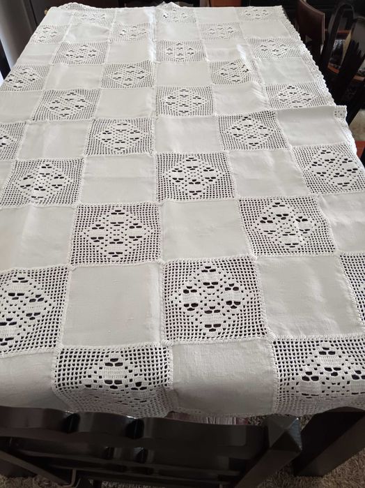 toalha de renda e linho caseiro
