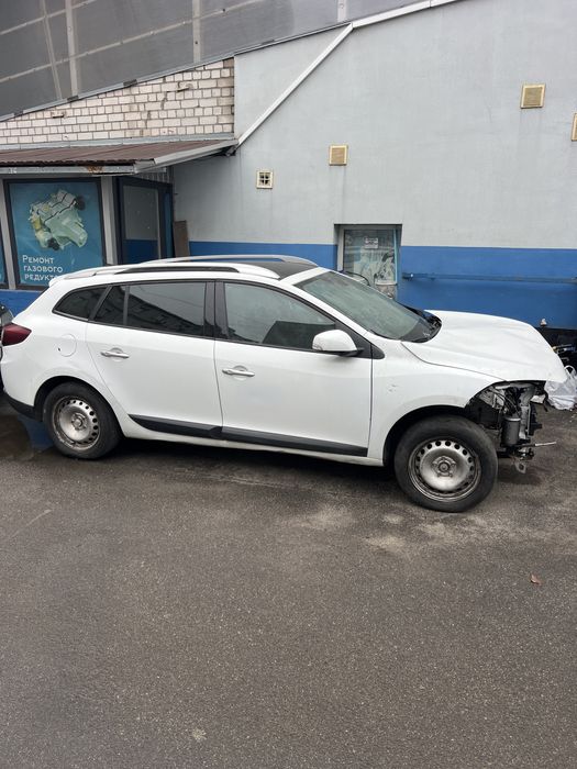 Разборка Меган 3 Megane 3 Фоюенс renault рено Докумети Укр DC4 дс4