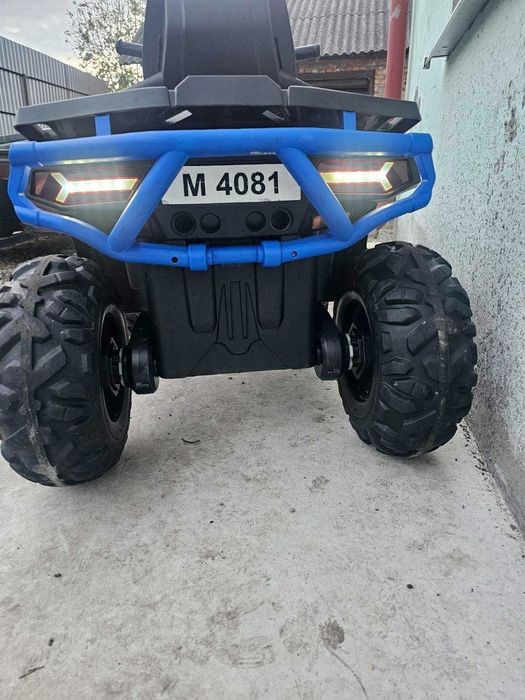 Дитячий електроквадроцикл Desert 900