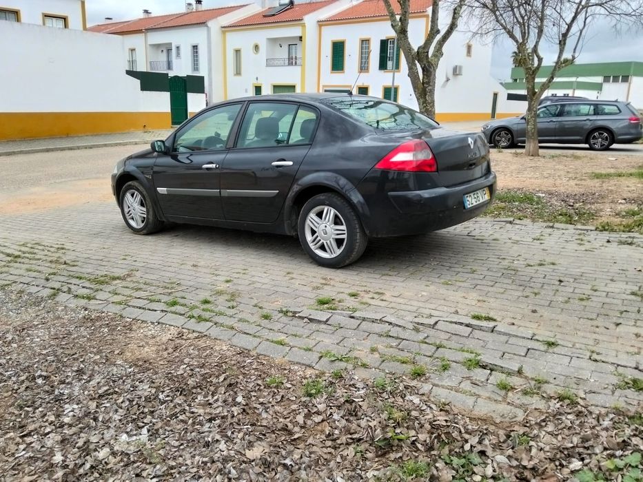 Vendo ou troco Renault Megane