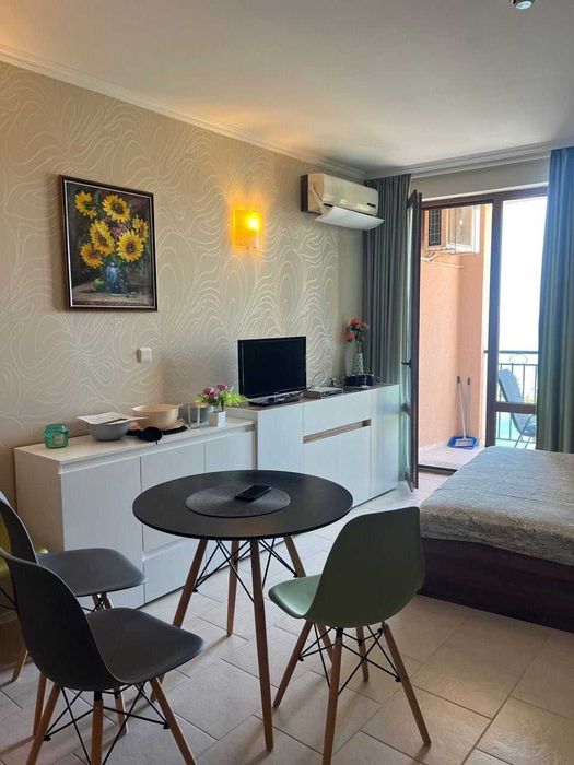 Студія 45 м² з видом на море, Grand Hotel, Святий Влас, Болгарія
