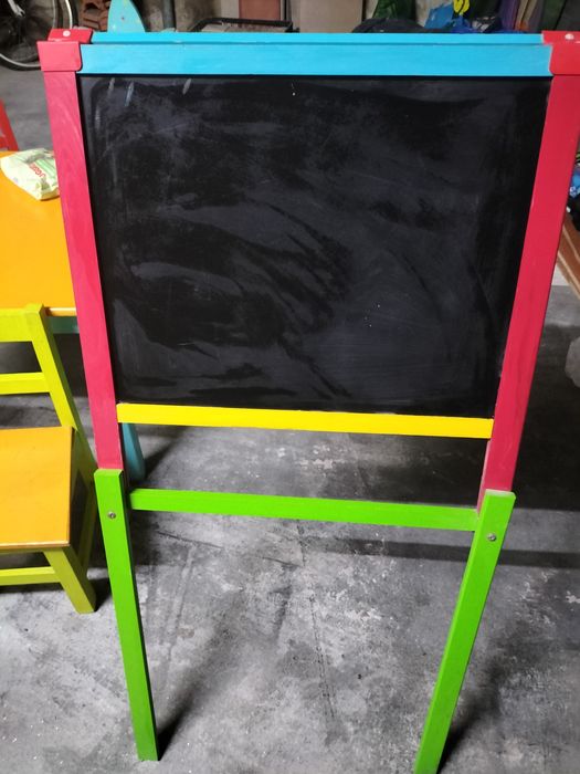Quadro de lousa  e magnético para criança